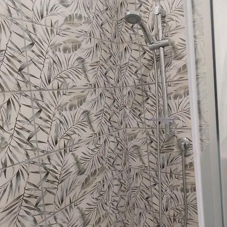 Fede's Airport 公寓