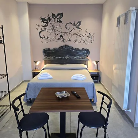 公寓 Fede's Airport *